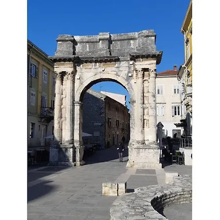 Vikendica Kascuni A4 Pula