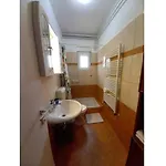 Kascuni A4 * Pula